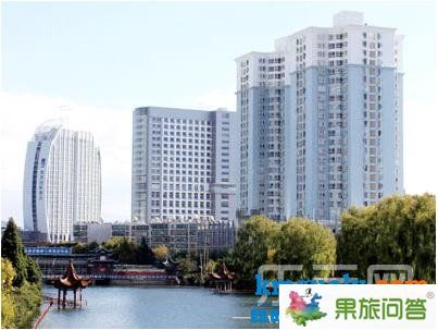 前年建成的海灣國際酒店，已成為大理市區(qū)一景。